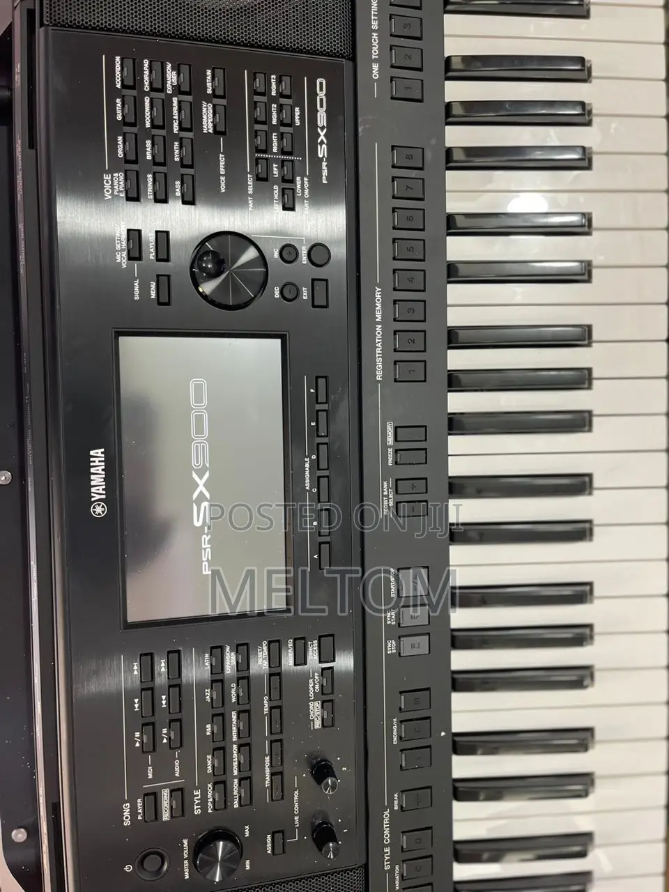 Yamaha PSR-Sx900 Keyboard