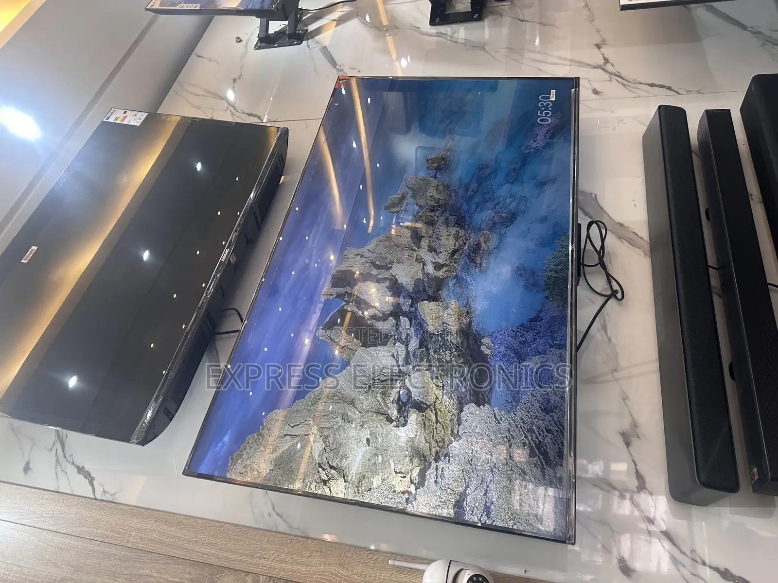 Get a New Satellite 43d3200 TCL Tv