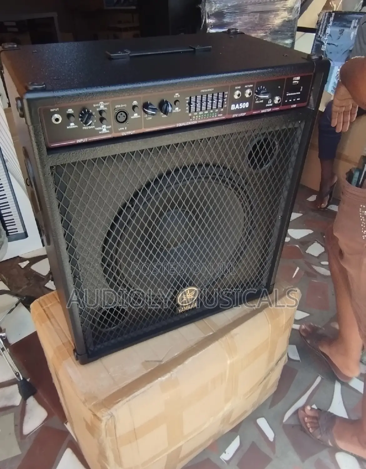Yamaha Ba500 Bass Guitar Combo