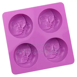 4 Cavity Silicone Moon Face Mold