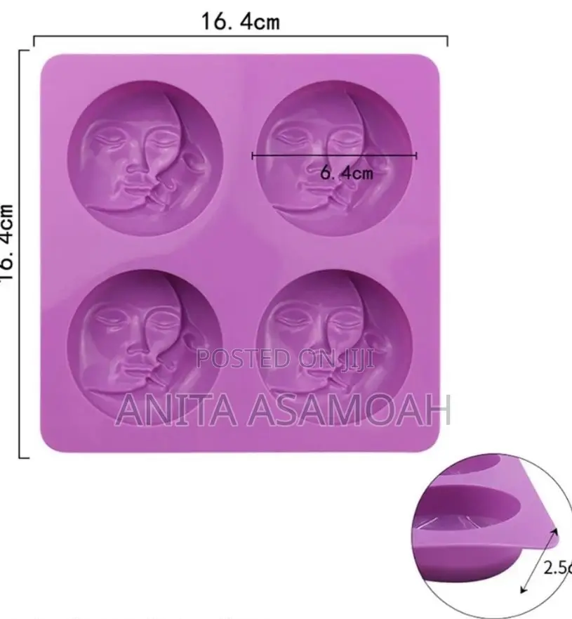 4 Cavity Silicone Moon Face Mold
