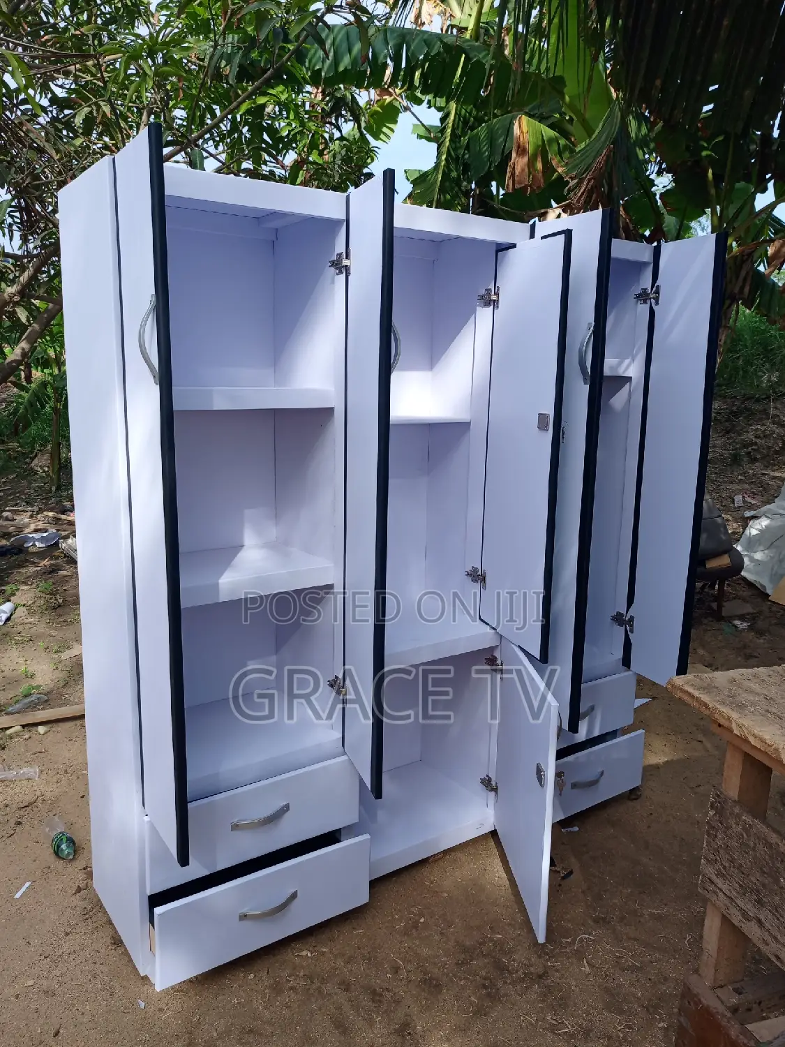 4in1 Wardrobe