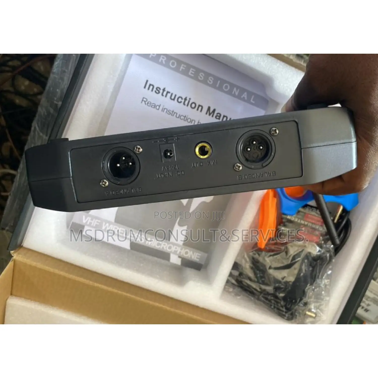 Wireless Microphone (4 in 1)