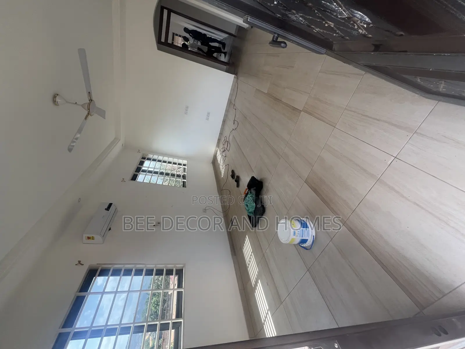 3bdrm House in Bee 🐝 Decor & Homes, Old Ashomang for sale