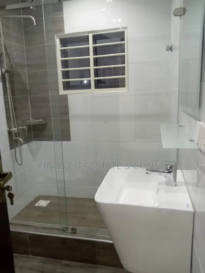 3bdrm House in Acp-Estate, Pokuase for sale
