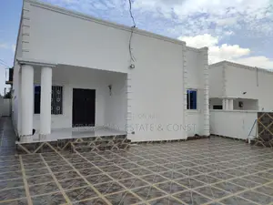 3bdrm House in Acp-Estate, Pokuase for sale