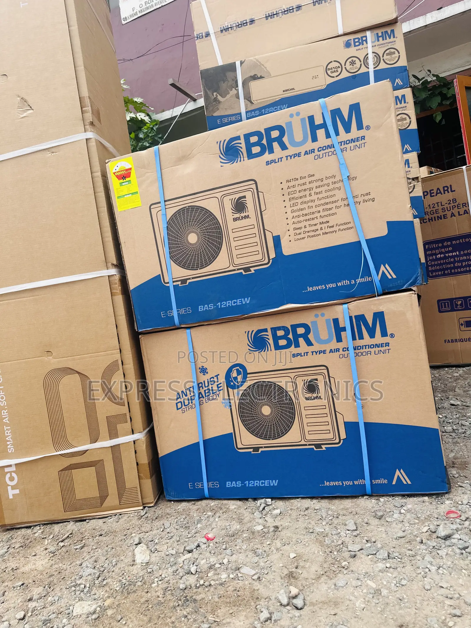 Non-Inverter Split R410 Gas Bruhm 1.5hp