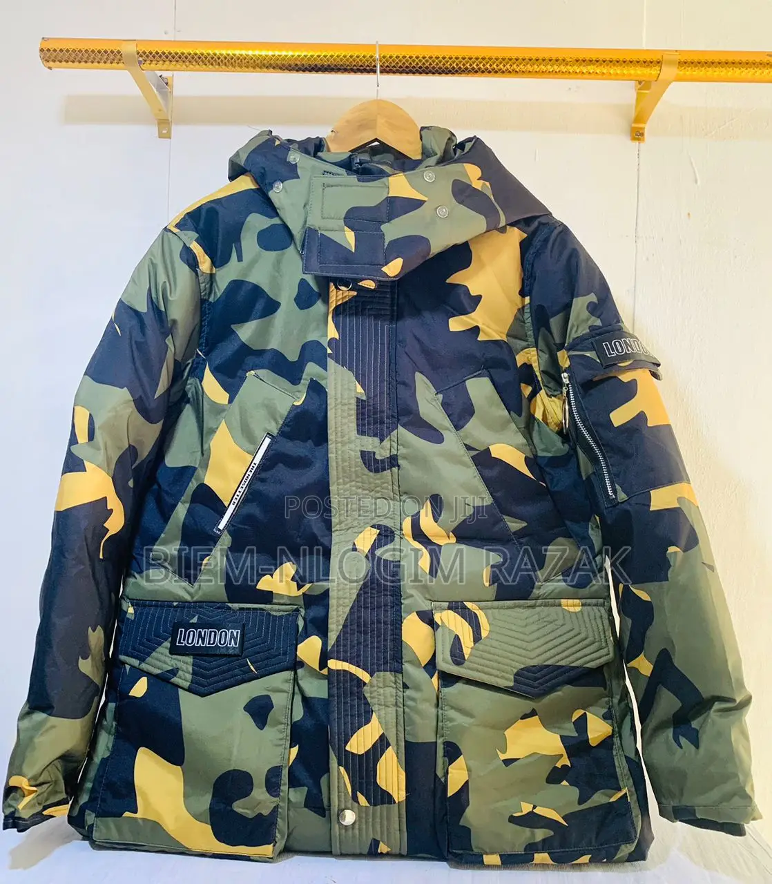 High Quality North Face Gucci Winter Jackets Available