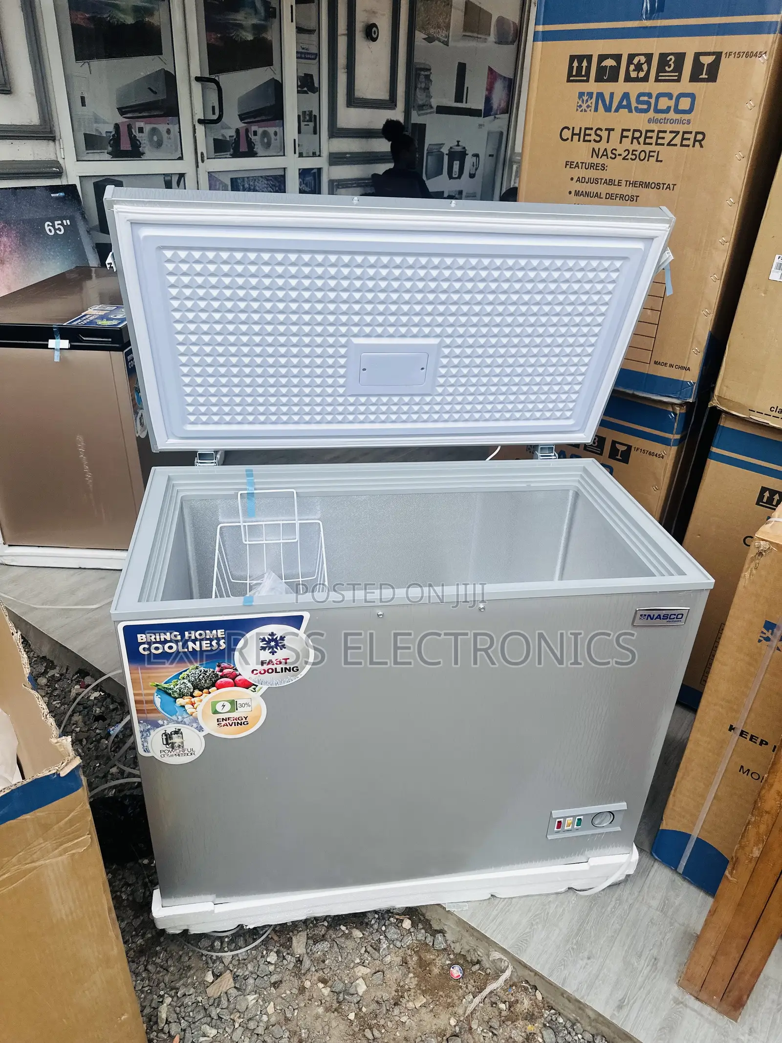 250L Chest Freezer Single Door Nasco Nas-350l