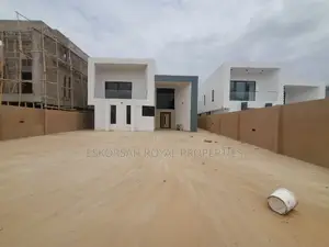5bdrm House in East Legon, Adjiriganor for sale