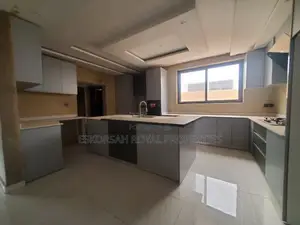5bdrm House in East Legon, Adjiriganor for sale