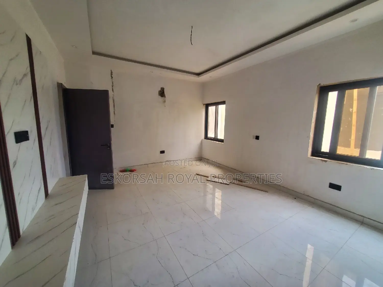 5bdrm House in East Legon, Adjiriganor for sale