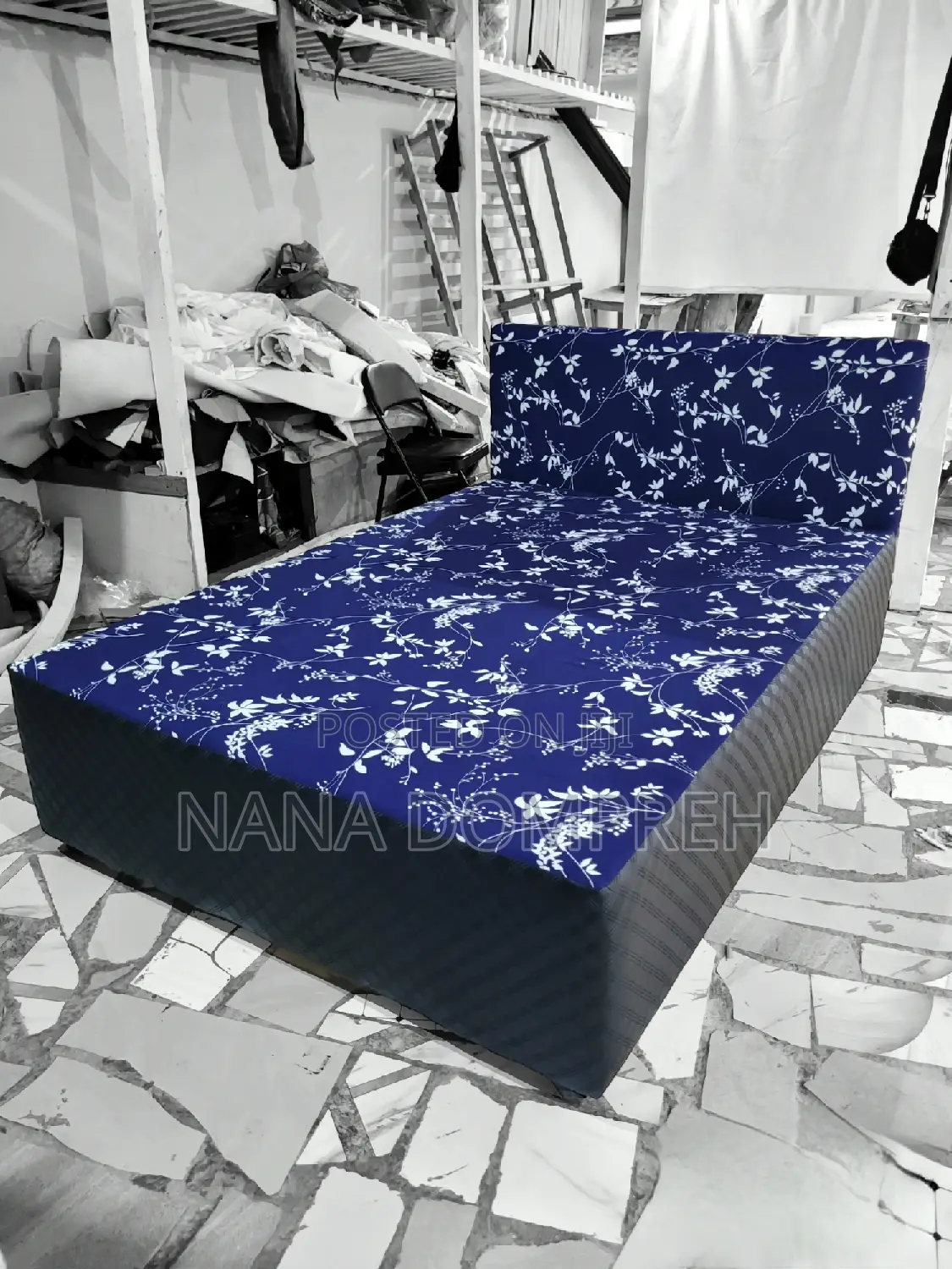 Inbuilt Double Bed
