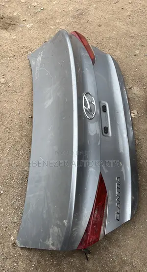 Hyundai Elantra 2016,2017,2018 Boot