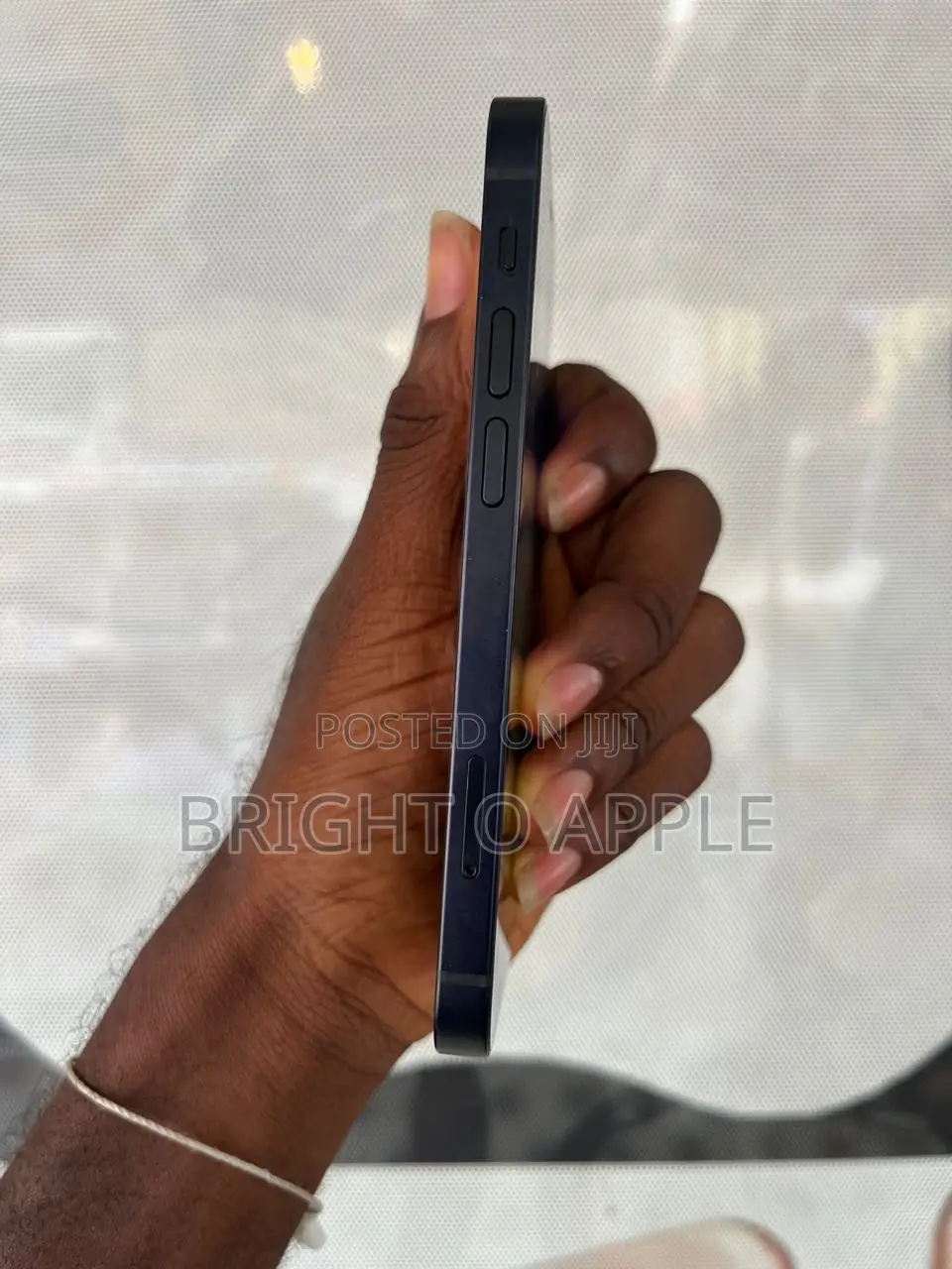New Apple iPhone 12 mini 64 GB Black