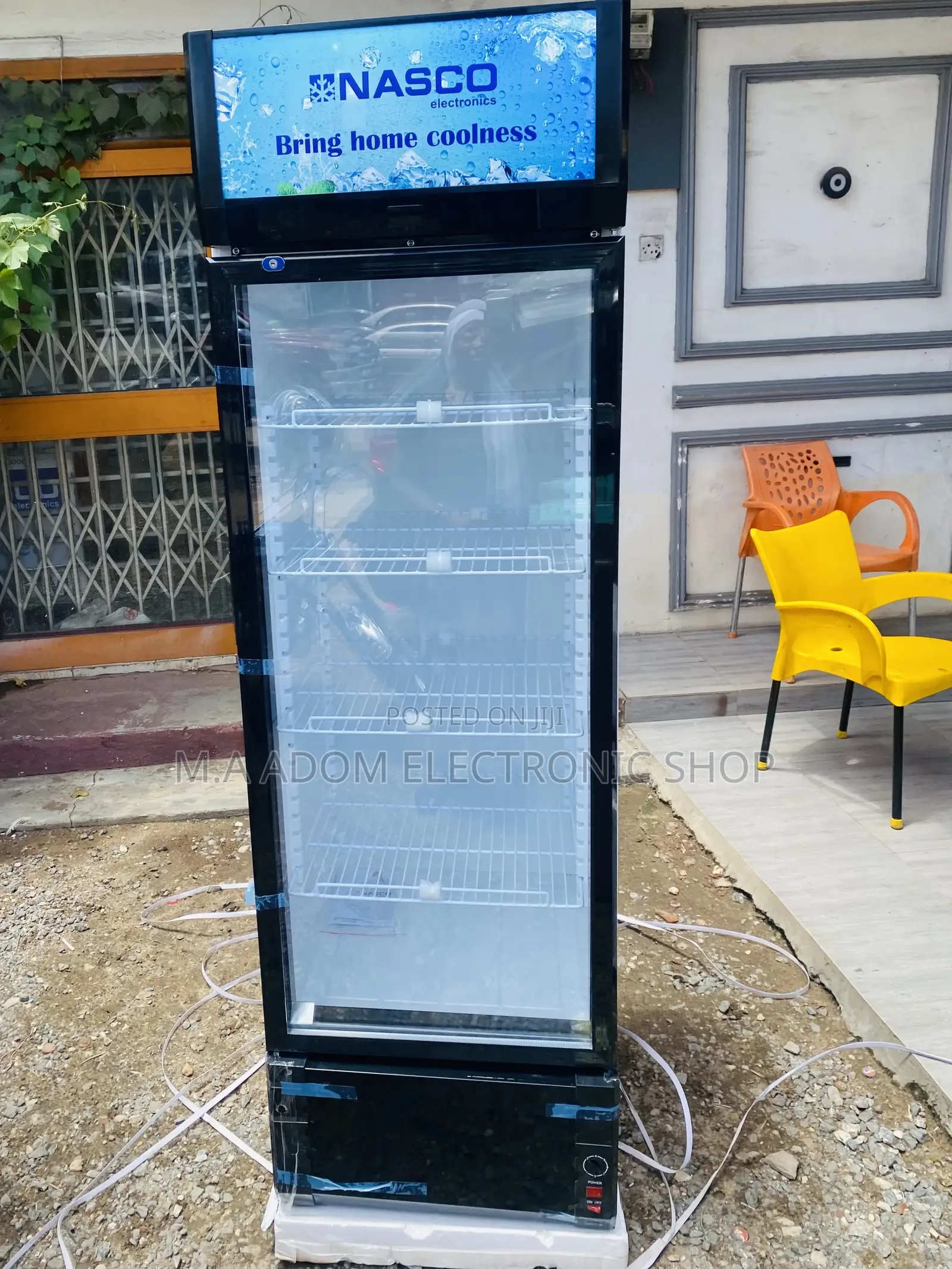 Quality Nasco Nasfl360-1dr Single Door Display Fridge.