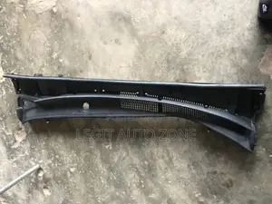Toyota Corolla 2012-2014 Wiper Panel