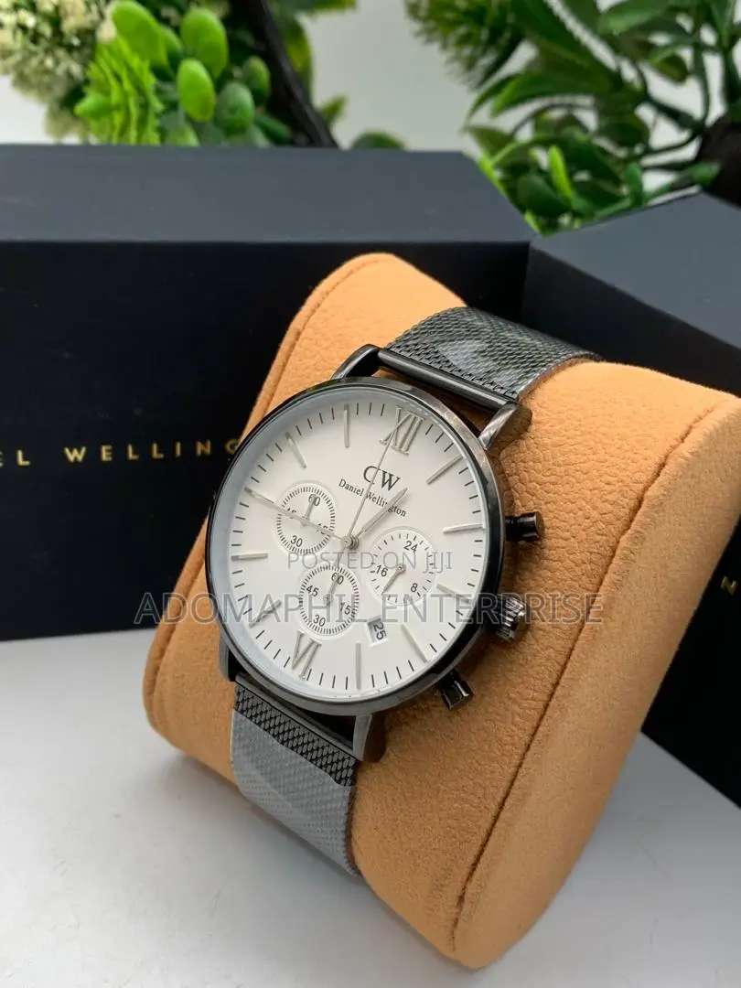 Daniel Wellington Chain Watch