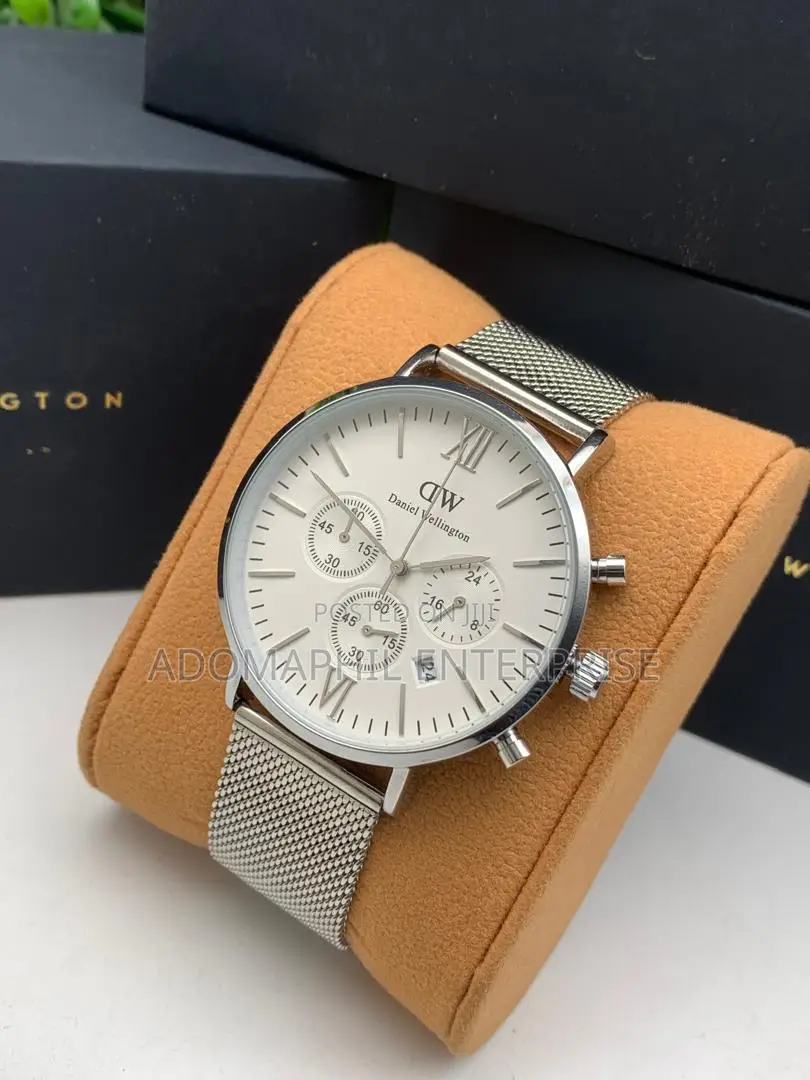 Daniel Wellington Chain Watch