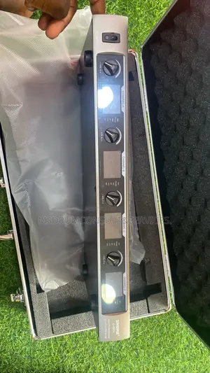 Shure Wireless Microphone