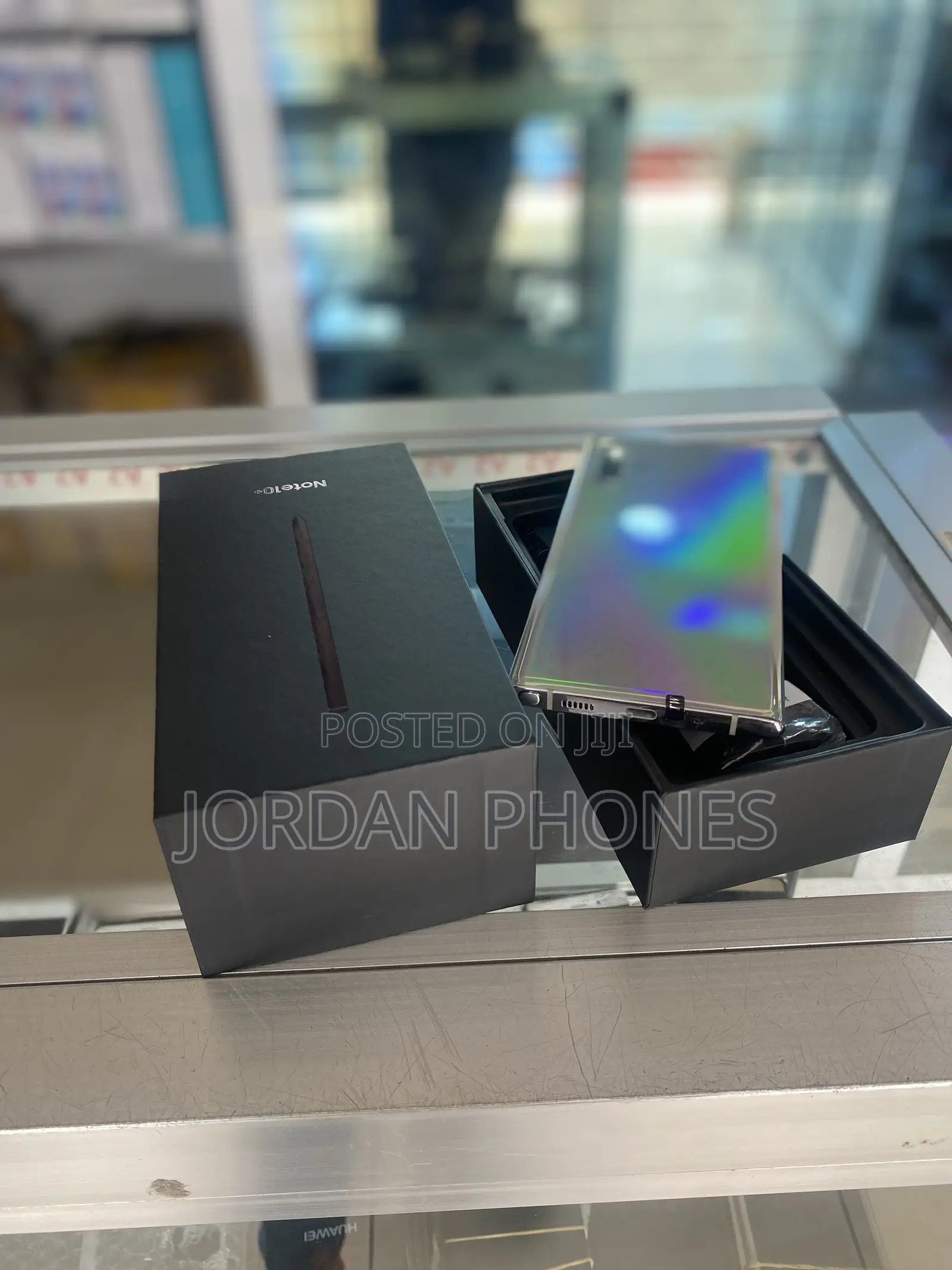 New Samsung Galaxy Note 10 Plus 256 GB Silver