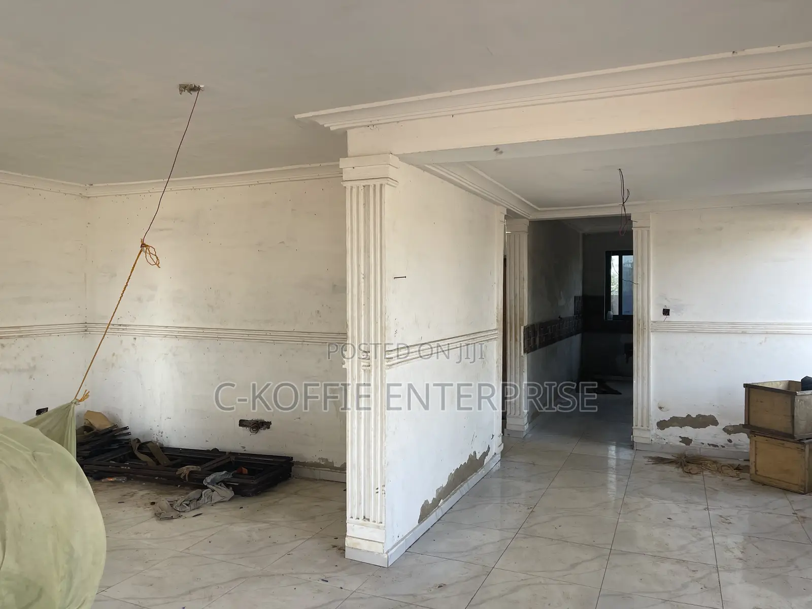 8000 SQM Warehouse + Apartments at Tema-Port for Rent