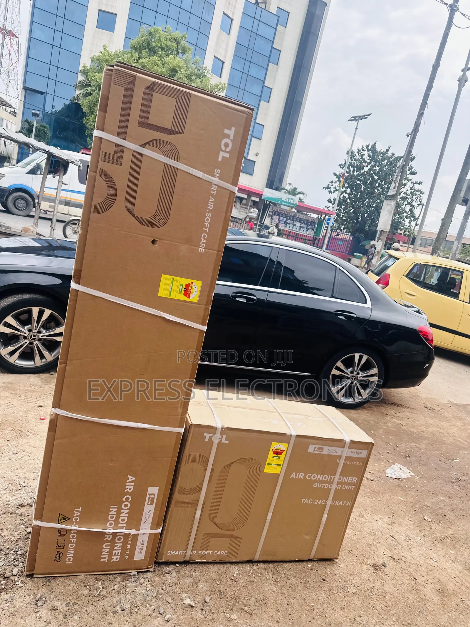 TCL 2.5hp Split Inverter White.