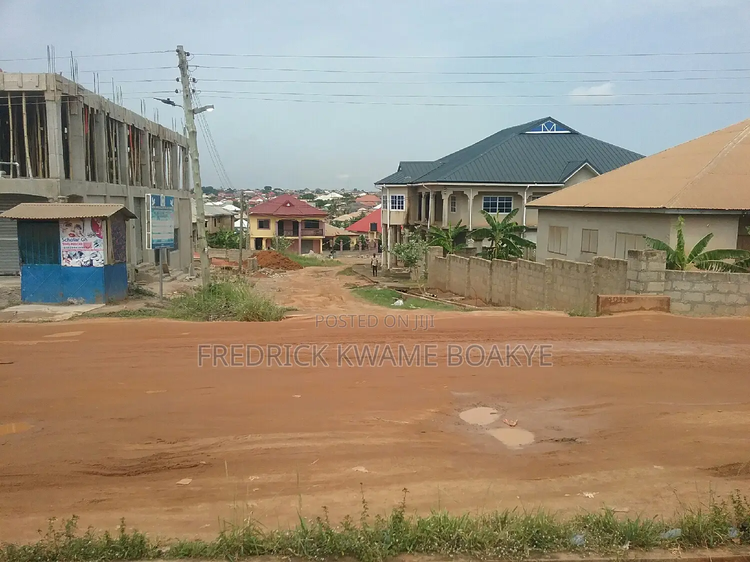 10bdrm House in Brother K Estate, Kumasi Metropolitan for rent
