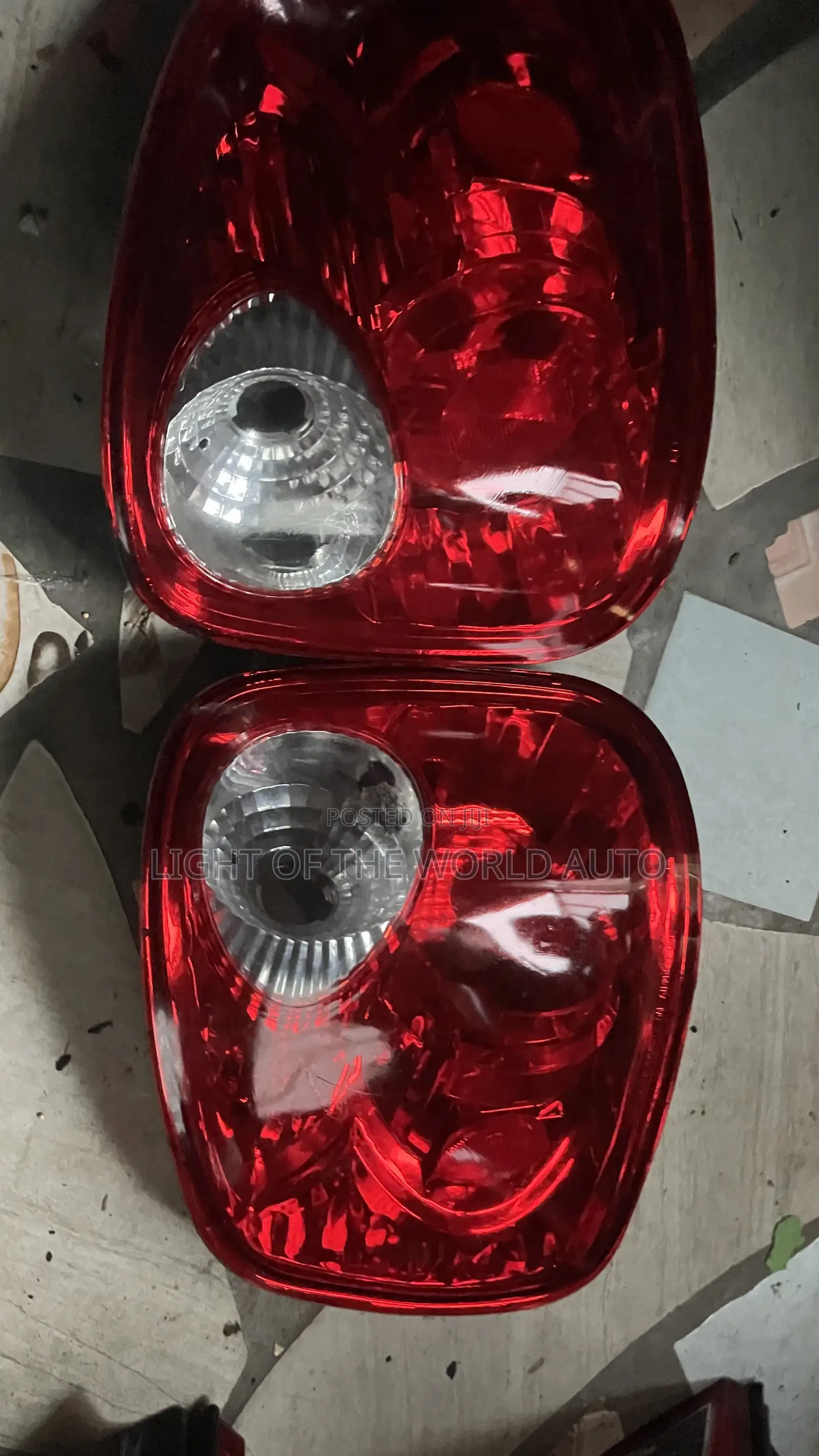 Ford F-150 2003 Taillight