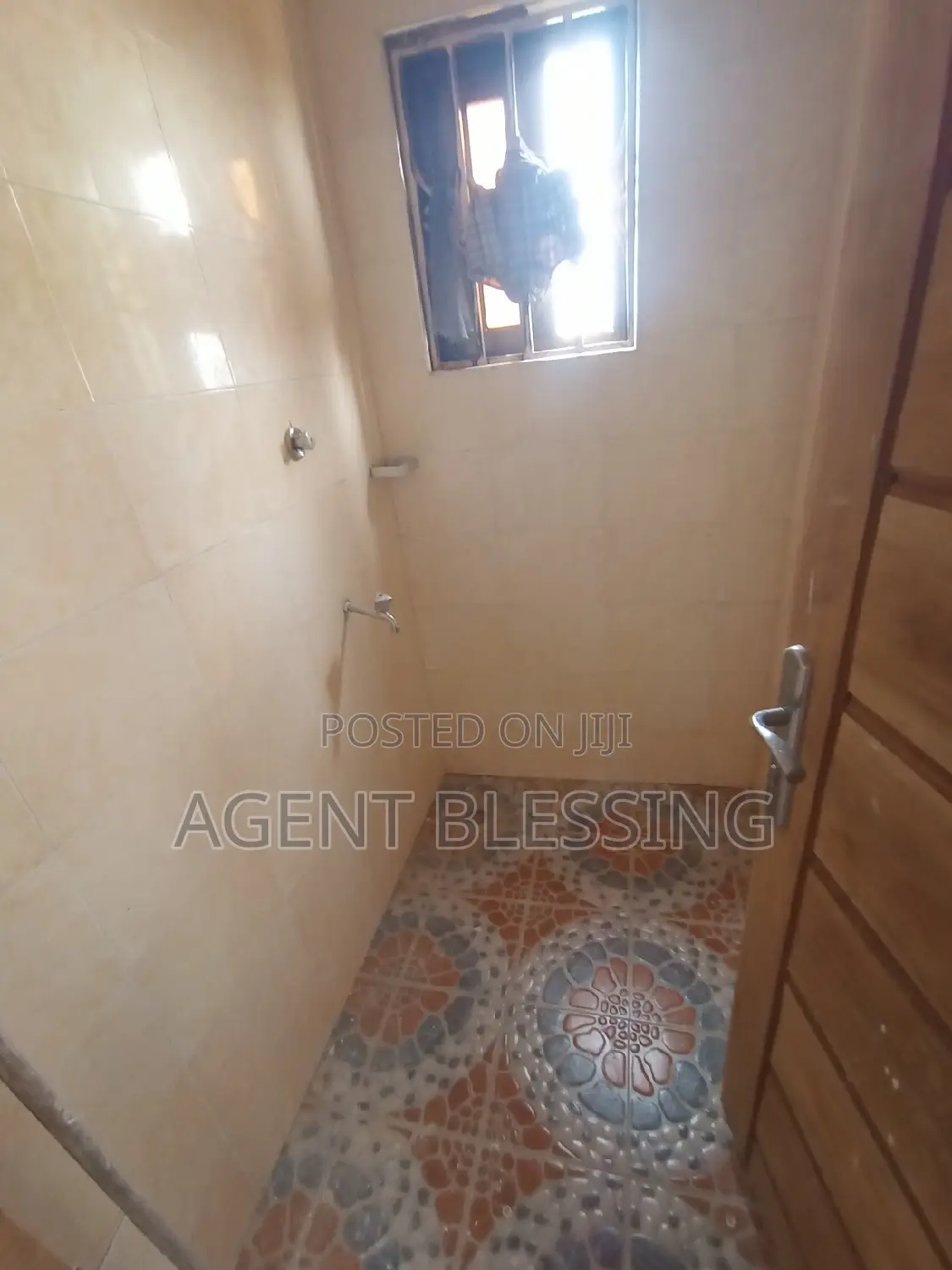 3bdrm Apartment in Gbetsile Samco, Tema Metropolitan for rent