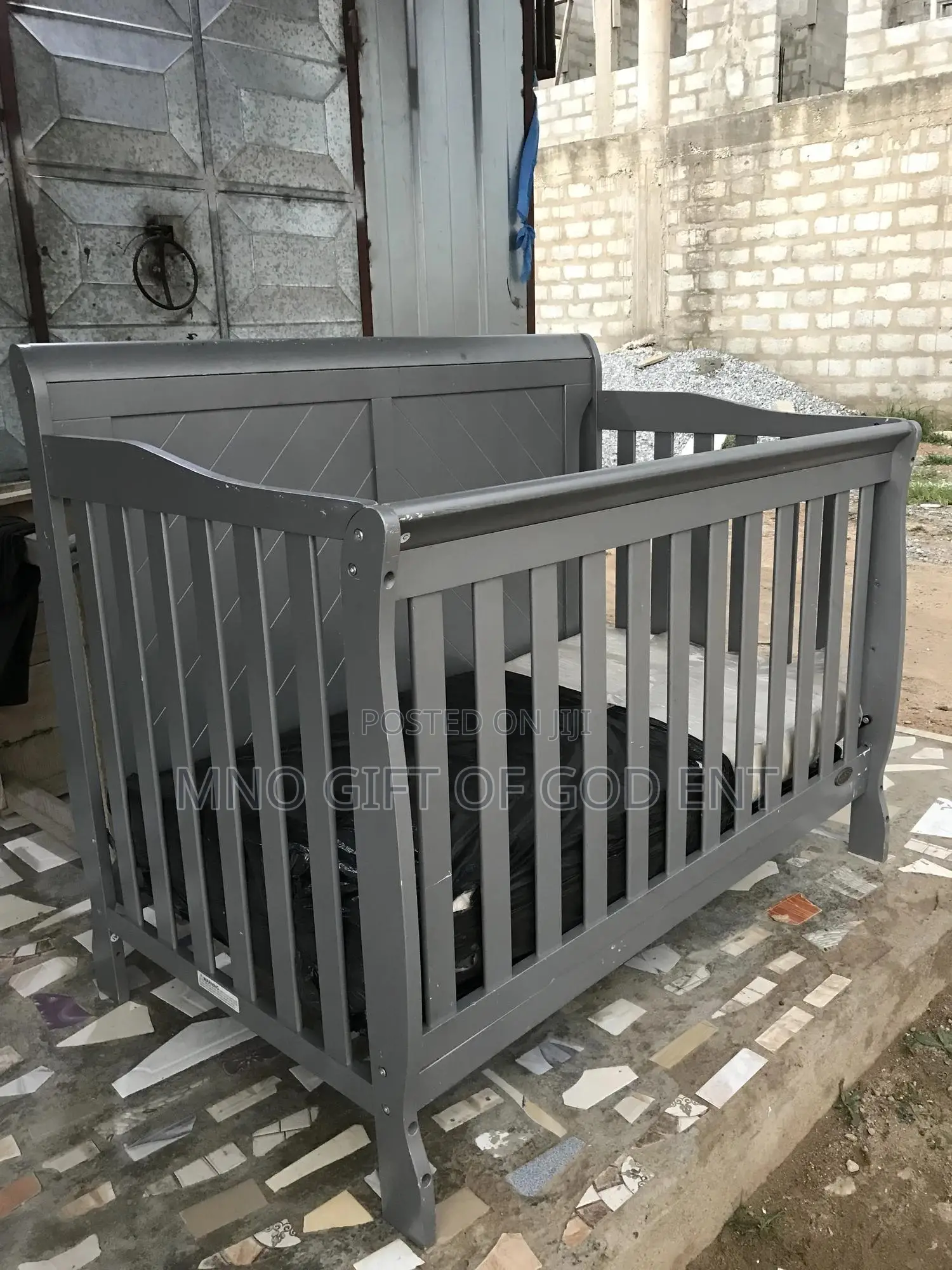 Alice 3-in-1 Full Panel Convertible Mini Crib, Storm Grey,