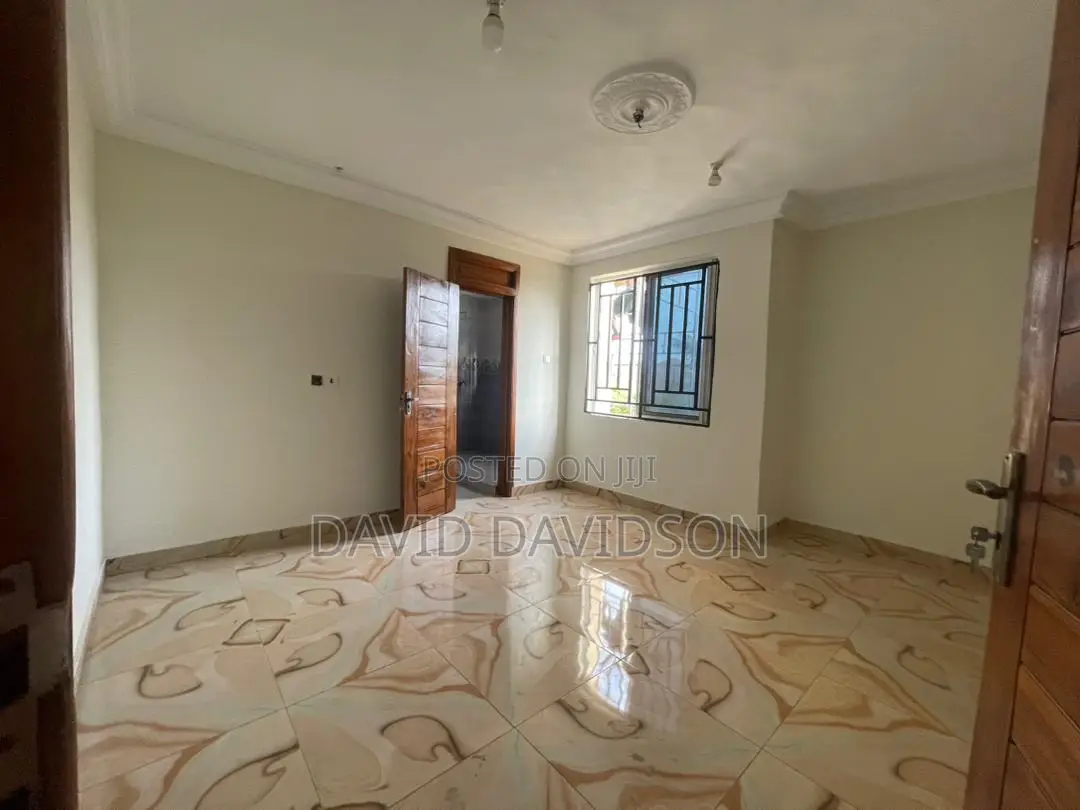 2bdrm Apartment in Executive 2 Bedroom, Tema Metropolitan for rent