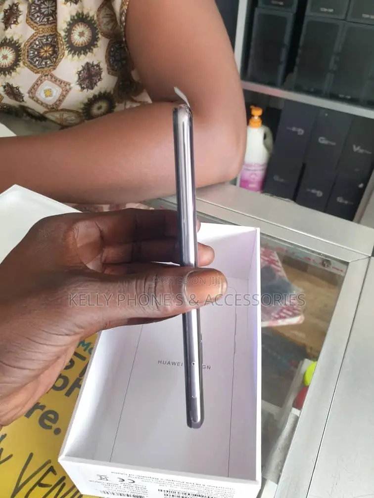 Tecno Spark 10 Pro 128 GB Blue