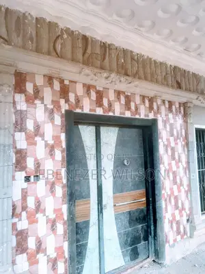 6bdrm House in African Estate, Afigya-Kwabre for sale