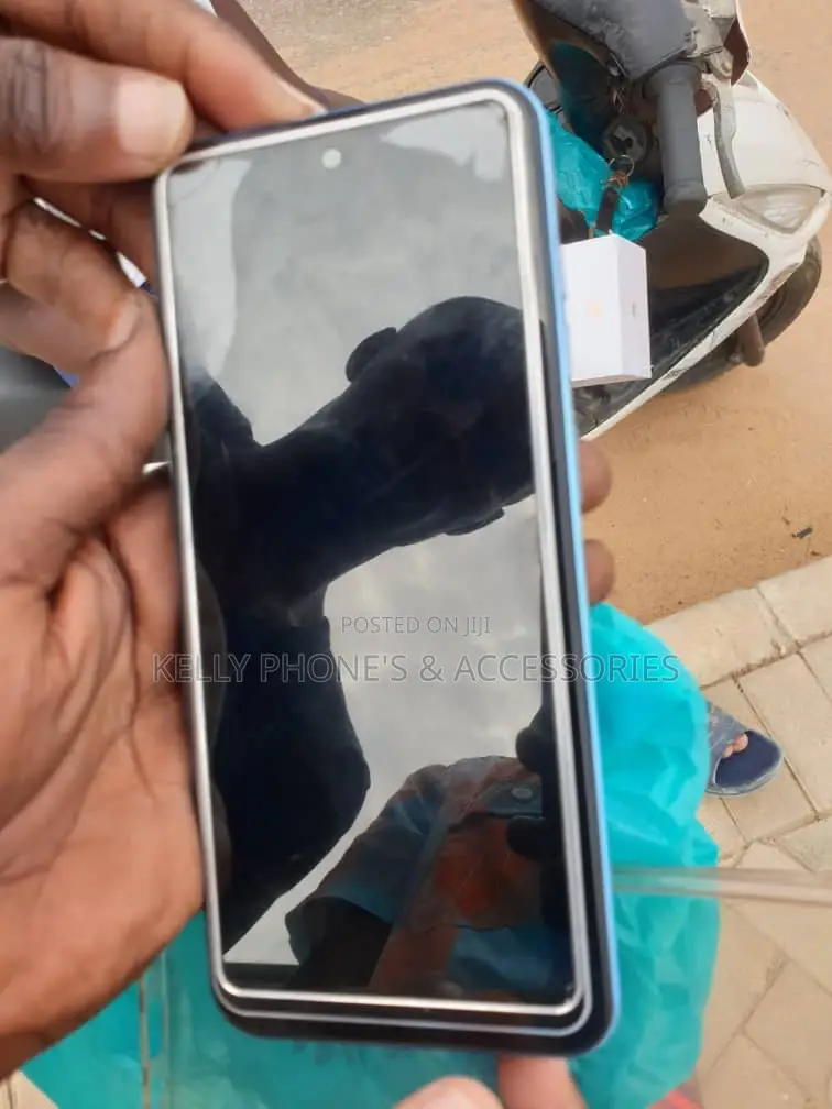 Tecno Spark 10 Pro 128 GB Blue