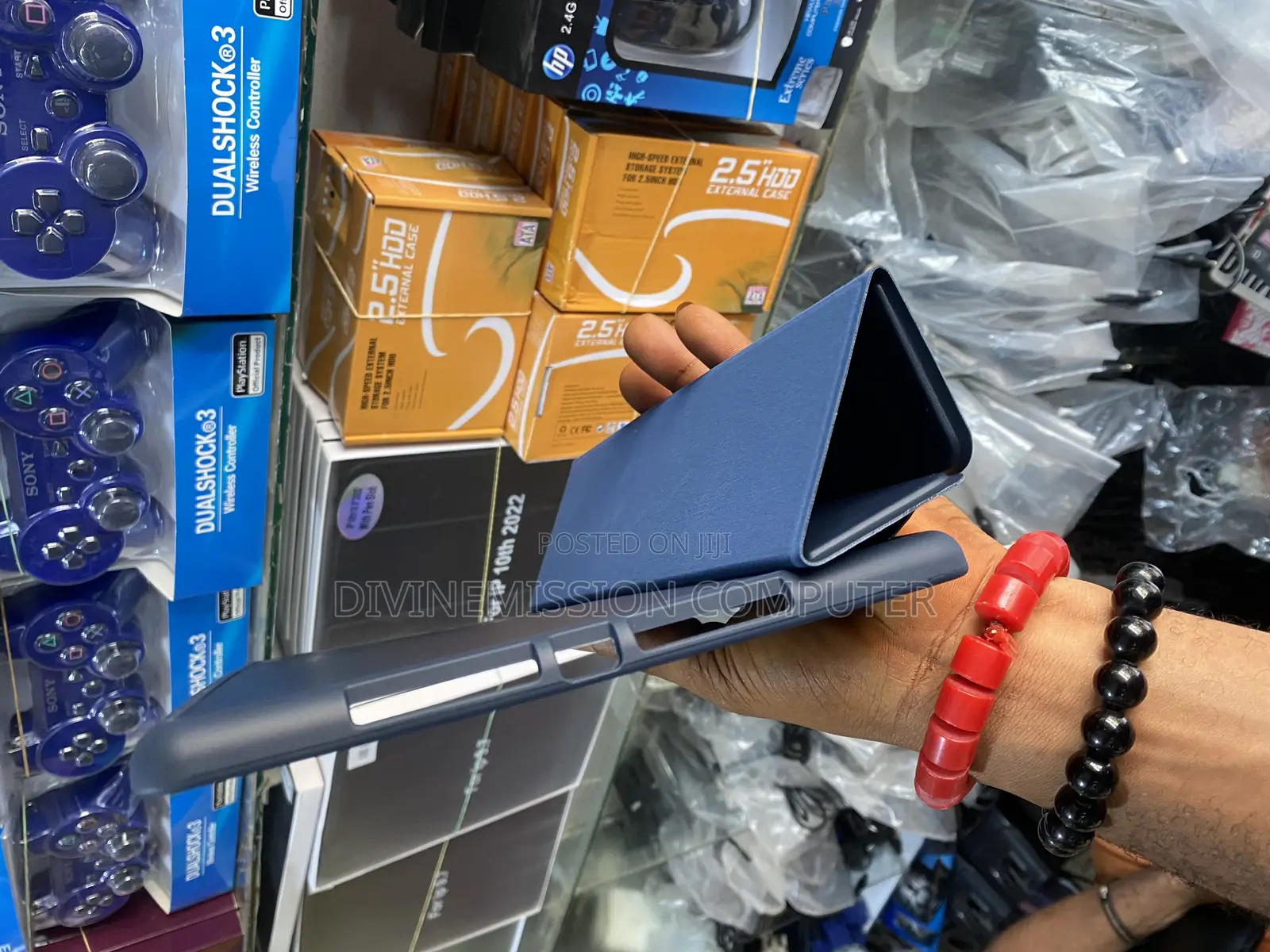 iPad 10.2 , 10.5 Original Smart Case With Pen Slot