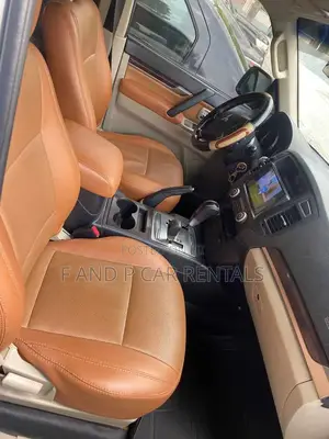 Car for Rent Pajero 4x4 for Rentals