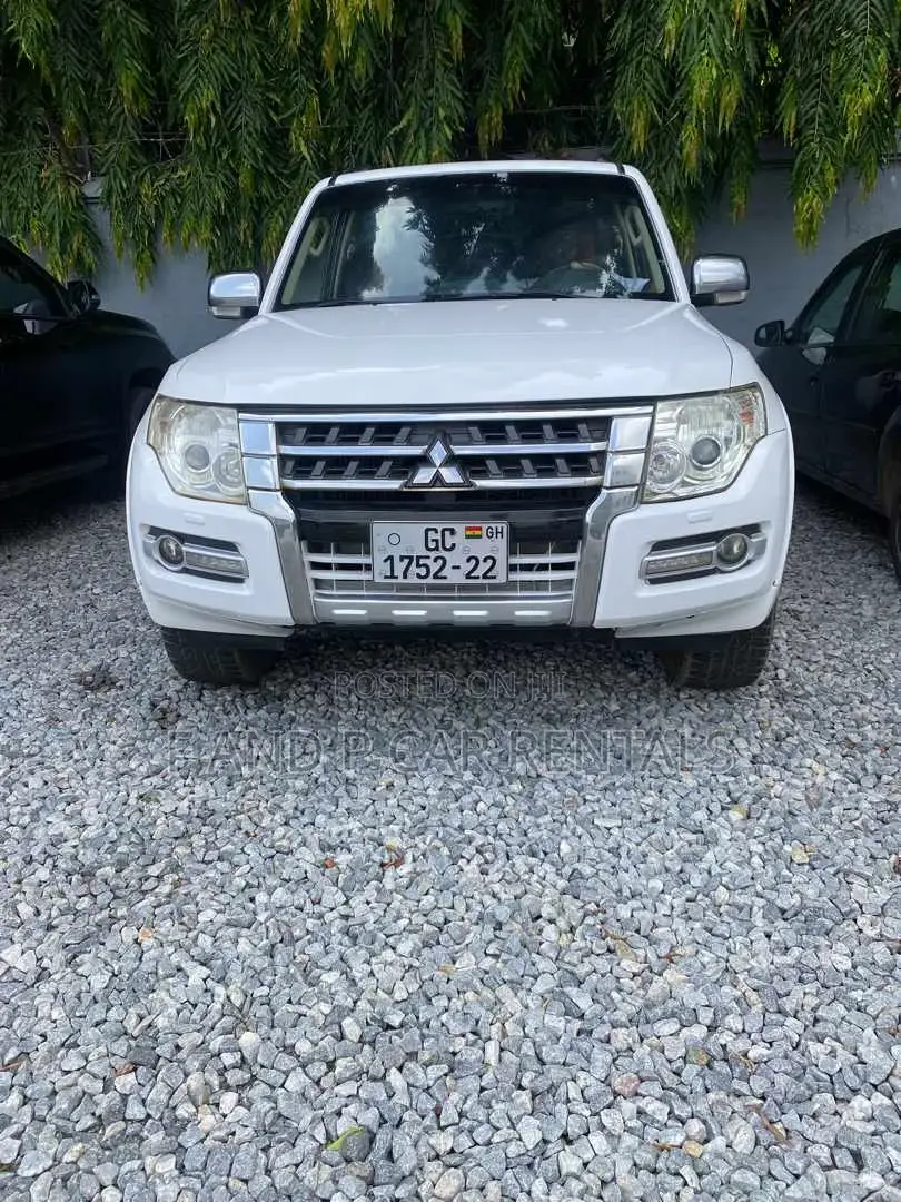 Car for Rent Pajero 4x4 for Rentals