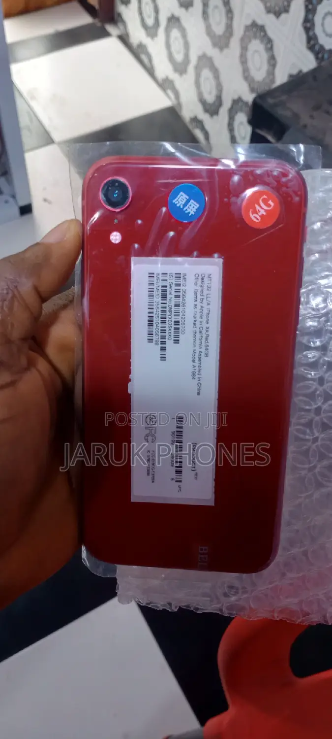 Apple iPhone XR 64 GB Red