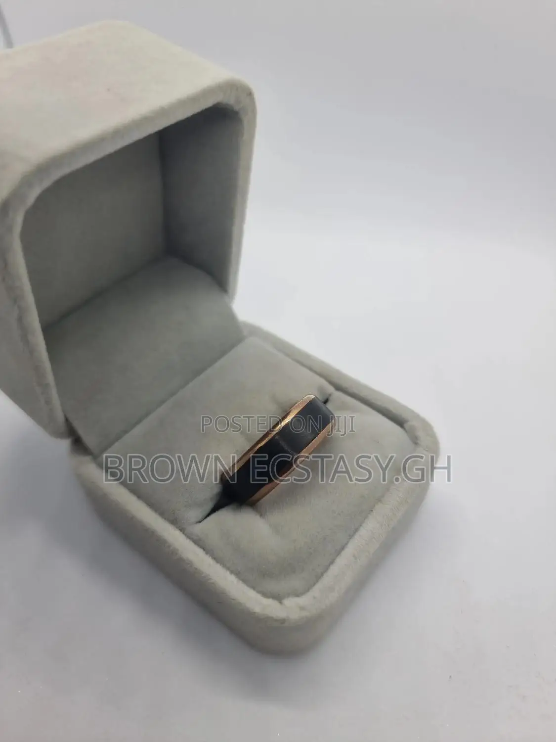 US Tungsten Wedding Ring (Rose Gold and Black)