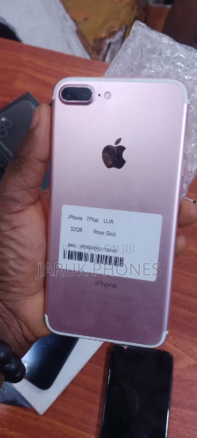 Apple iPhone 6s Plus 64 GB Rose Gold