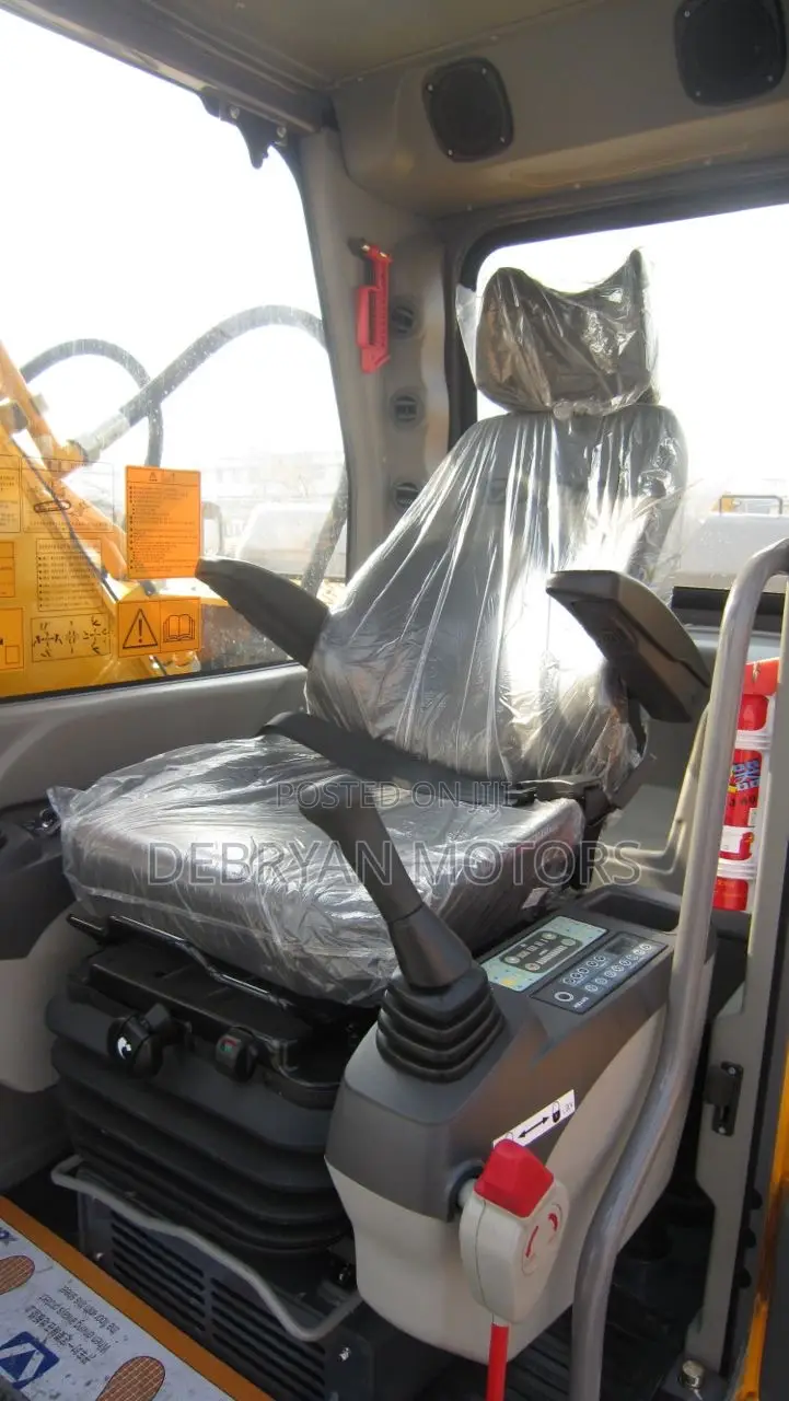 Brand New XCMG 215