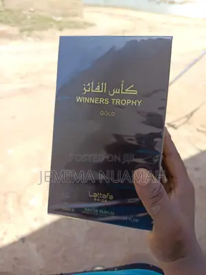 Winners Trophy Gold Lattafa