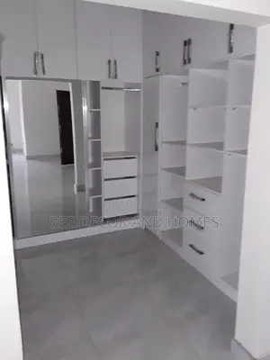 4bdrm House in Bee Decor & Homes, Tantra Hills for sale