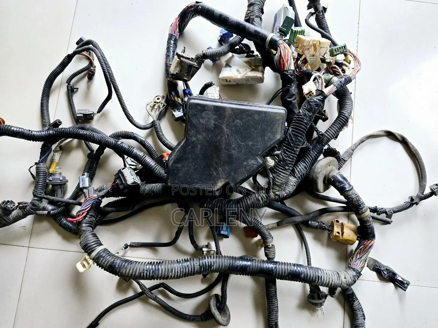 Engine Bay Wiring Harness Fusebox Honda Civic 2006-11