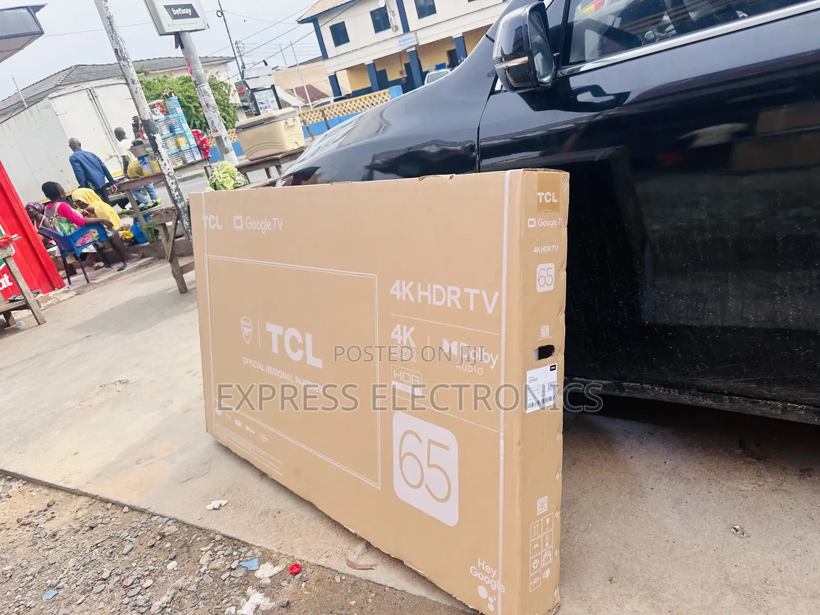 Slim UHD Smart Glossy LED Screen 65C645