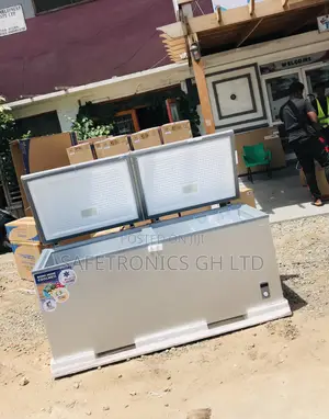 Durable 460 Liters Zara-725 Doubledoor Chestfreezer