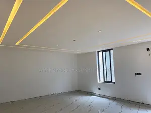 4bdrm House in Ashaley Botwe for sale