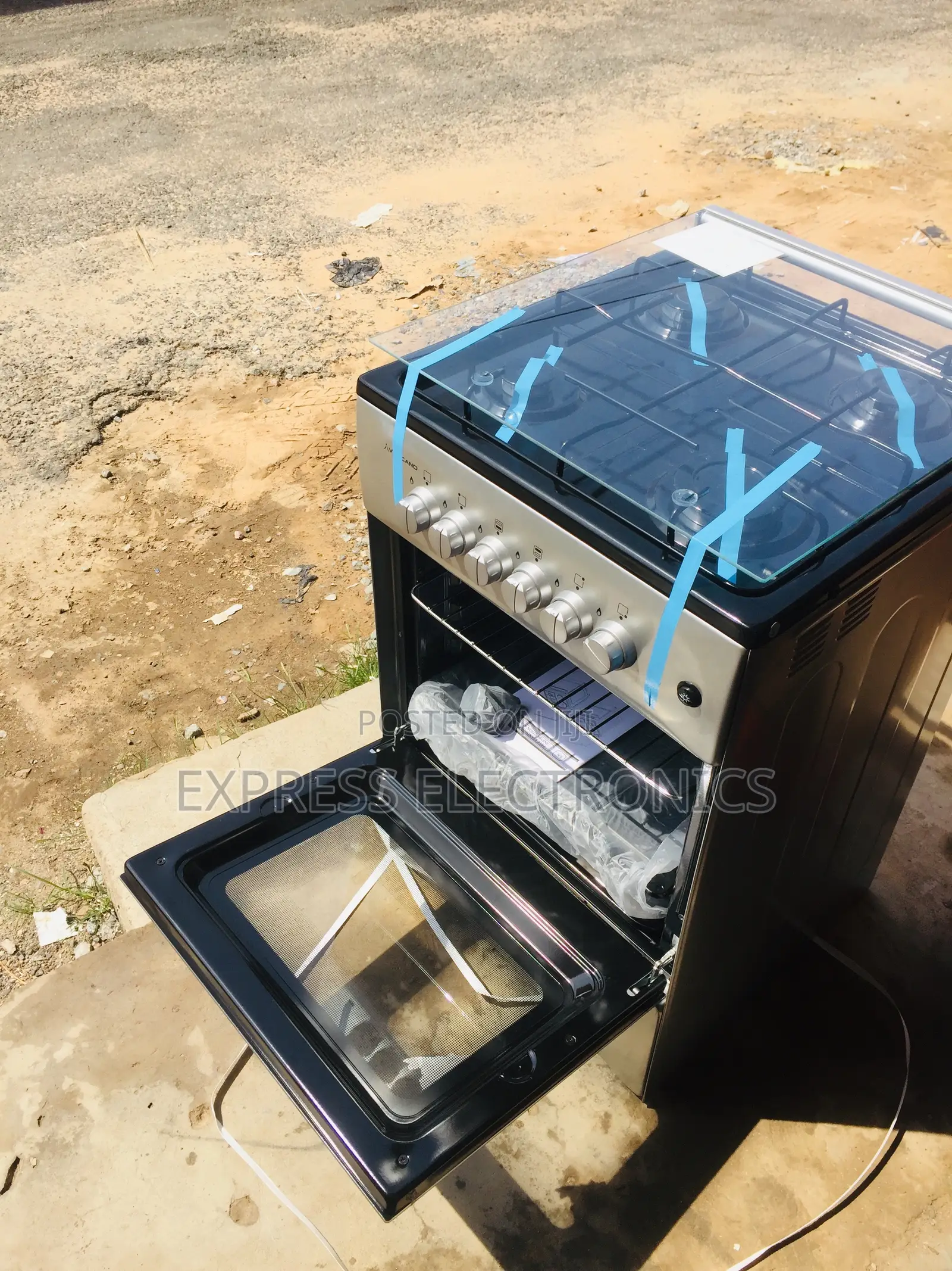 4burner Gas Cooker Oven 50/50 Sliver Color.