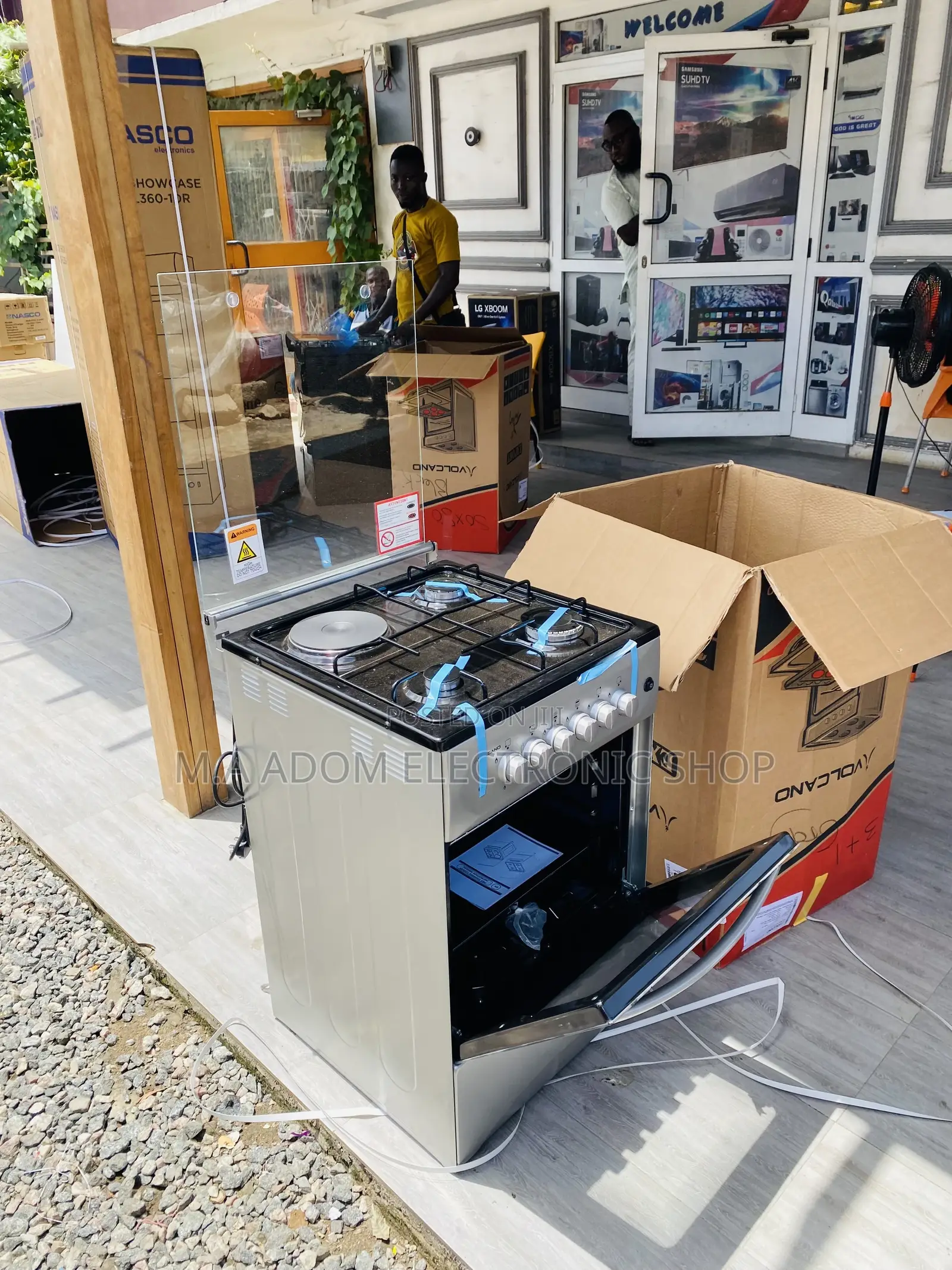Purchase Affordable Volcano 50x50 3 Gas + 1 Electric Cooker.